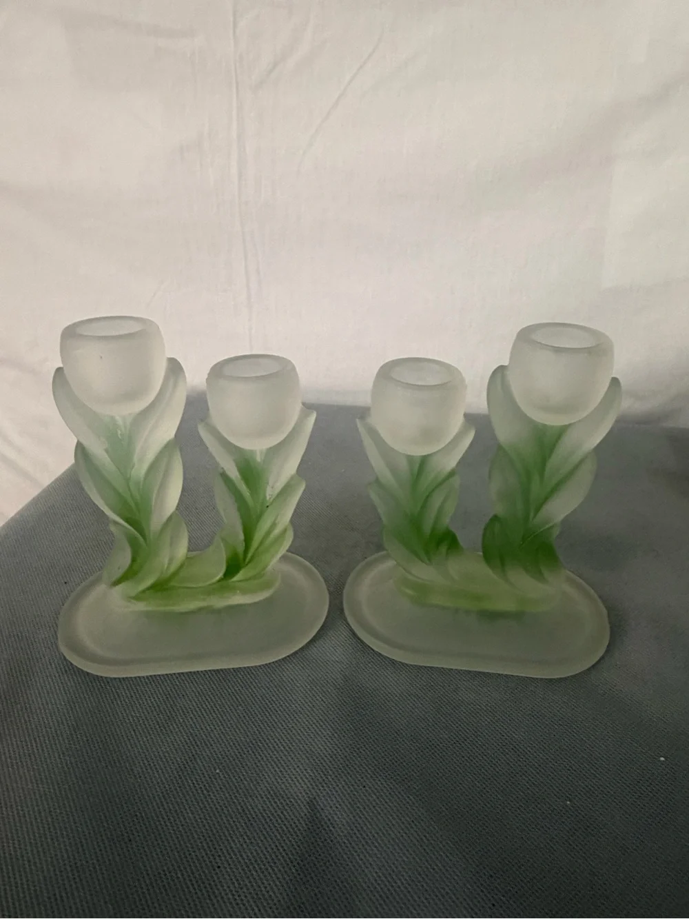 Pair Frosted Vintage Green White Glass Tulip Flower Candle Holders (F166)